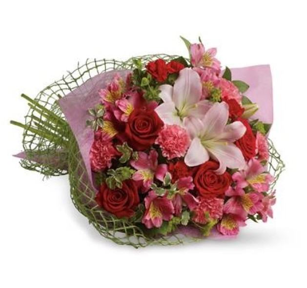 Δροσερό μπουκέτο σε ροζ 