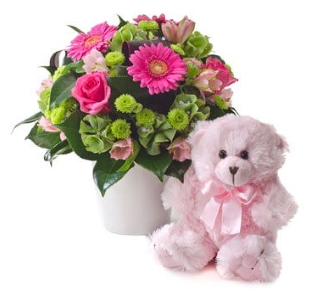 Είναι Κοριτσάκι 