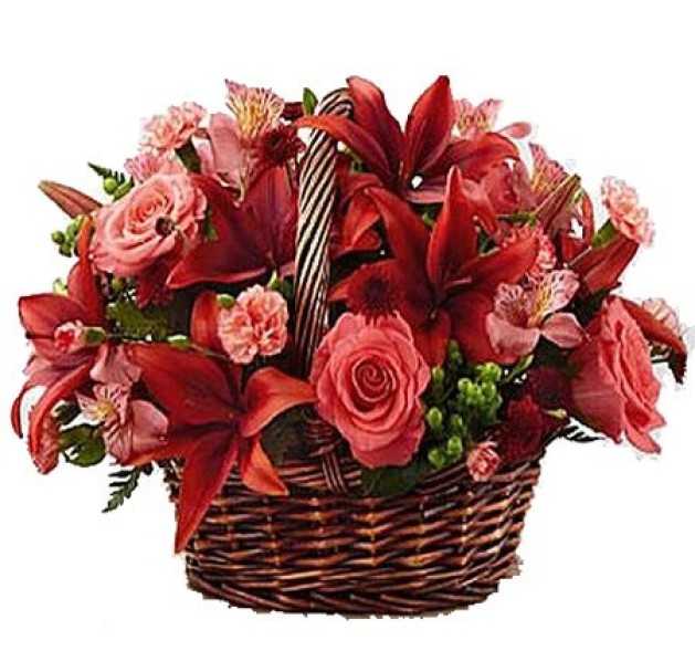 Καλάθι με διάφορα λουλούδια της εποχής 