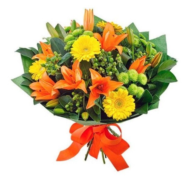 Ανθοδέσμη με πολλά όμορφα λουλούδια 